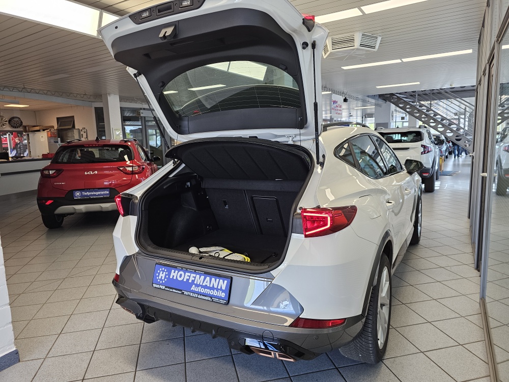 Cupra Formentor bei Hoffmann Automobile in Wolfsburg kaufen und sofort mitnehmen - Bild 2