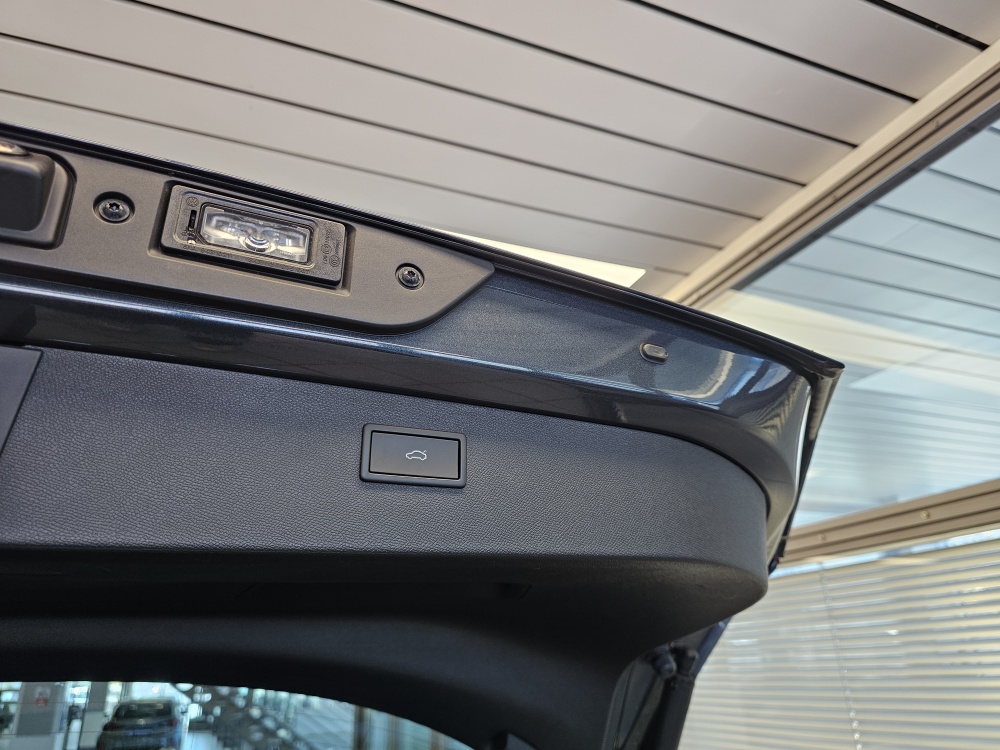 Cupra Formentor bei Hoffmann Automobile in Wolfsburg kaufen und sofort mitnehmen - Bild 4