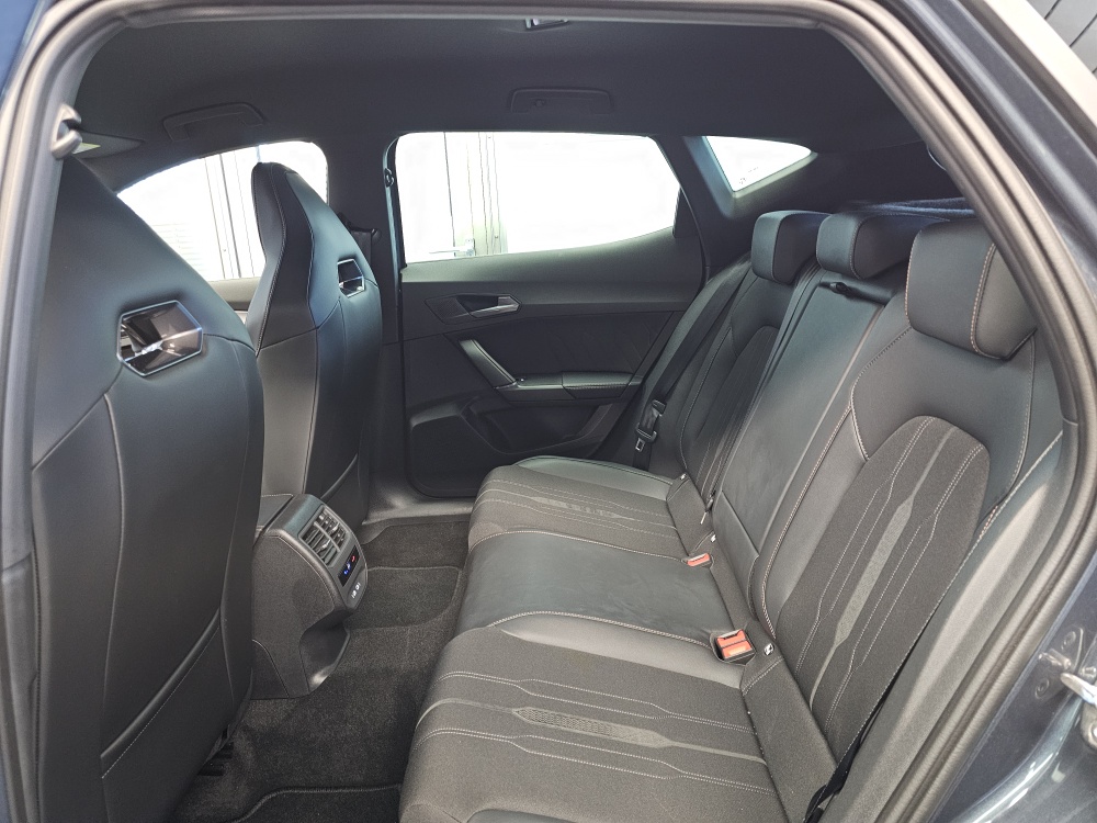 Cupra Formentor bei Hoffmann Automobile in Wolfsburg kaufen und sofort mitnehmen - Bild 6