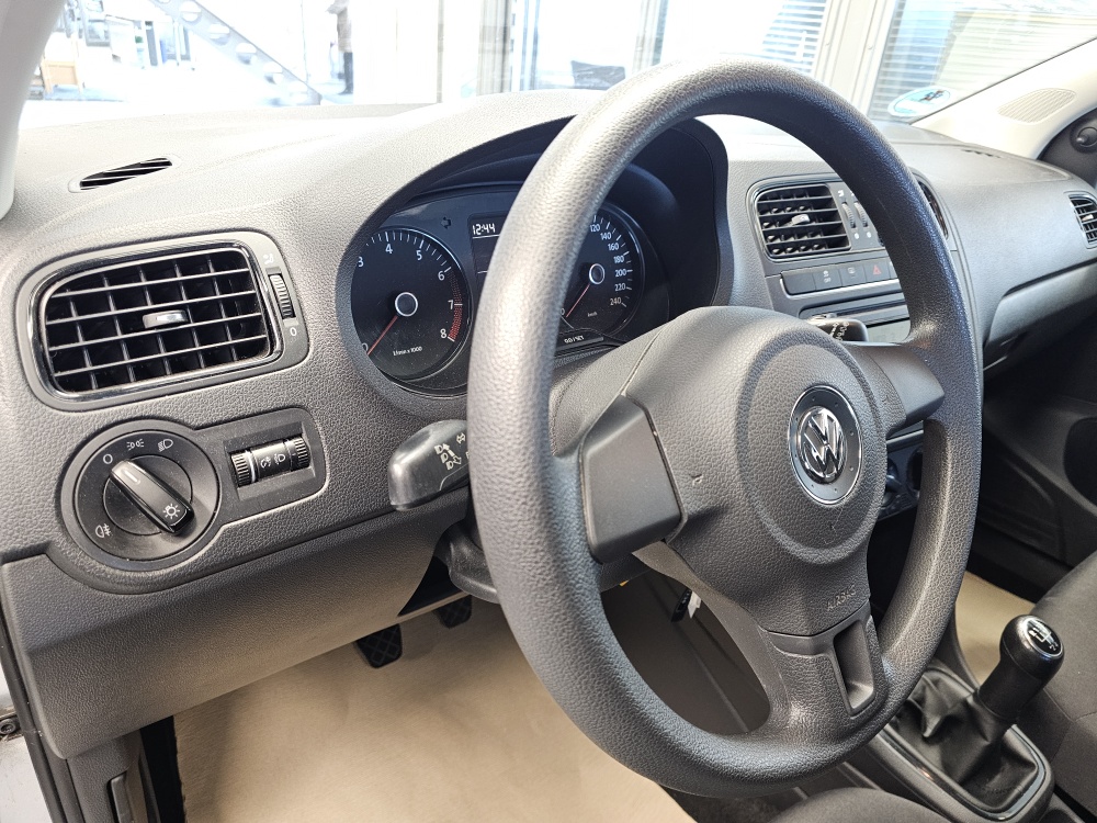VW Polo bei Hoffmann Automobile in Wolfsburg kaufen und sofort mitnehmen - Bild 10