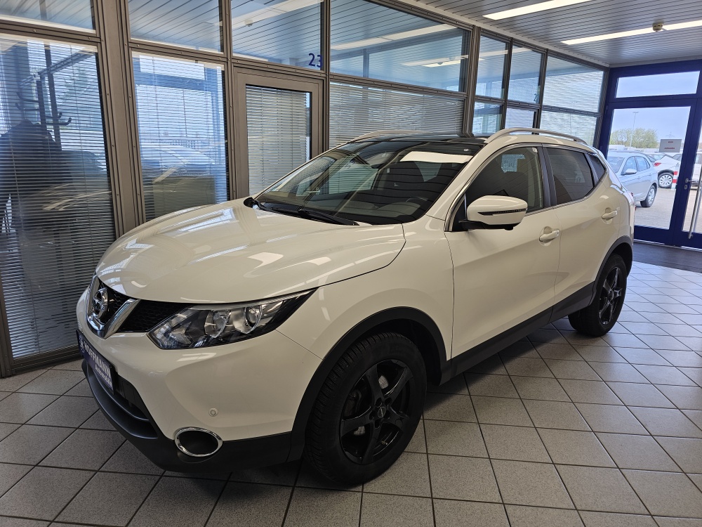 Nissan Qashqai N-Connecta für nur 11.400,- € bei Hoffmann Automobile in Wolfsburg kaufen und sofort mitnehmen