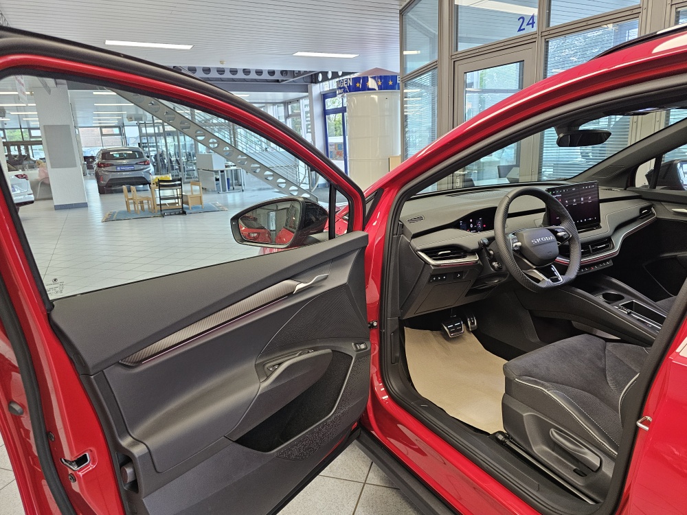 Skoda Elroq bei Hoffmann Automobile in Wolfsburg kaufen und sofort mitnehmen - Bild 24