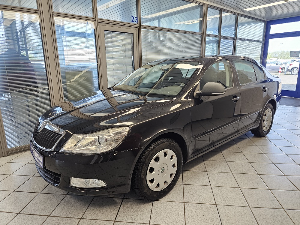Skoda Octavia Drive für nur 2.500,- € bei Hoffmann Automobile in Wolfsburg kaufen und sofort mitnehmen