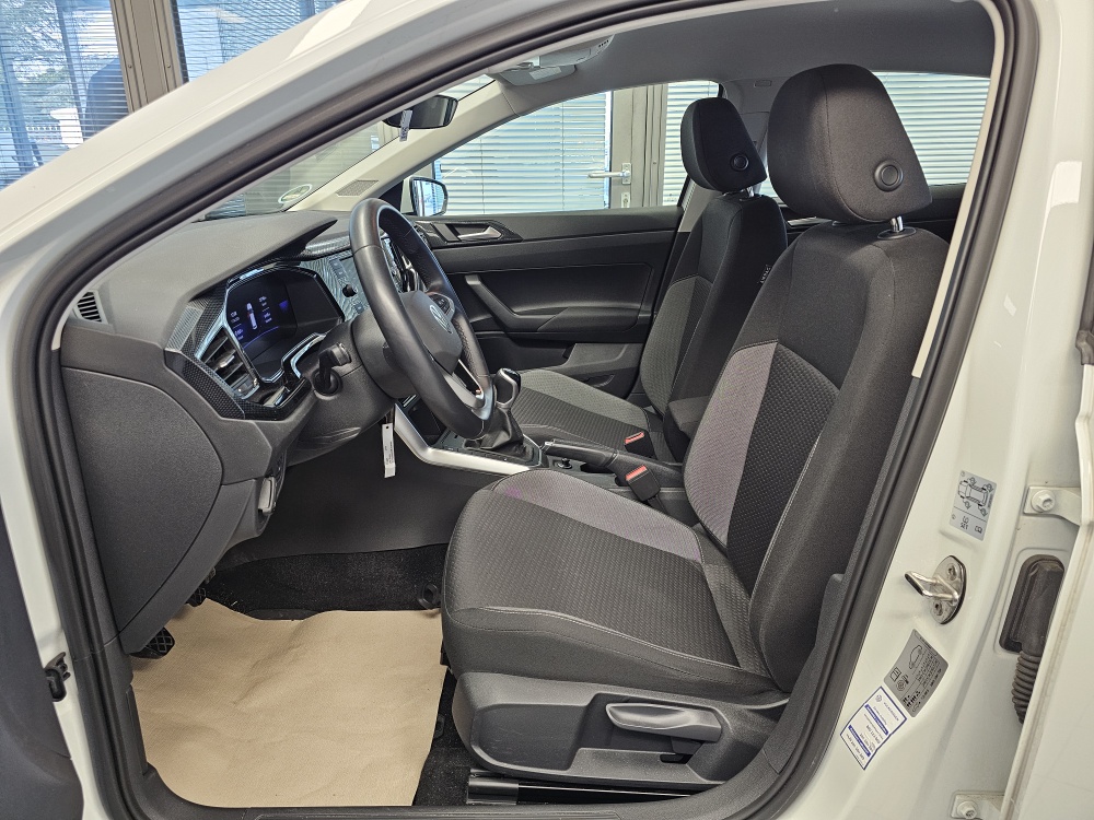 VW Polo bei Hoffmann Automobile in Wolfsburg kaufen und sofort mitnehmen - Bild 23