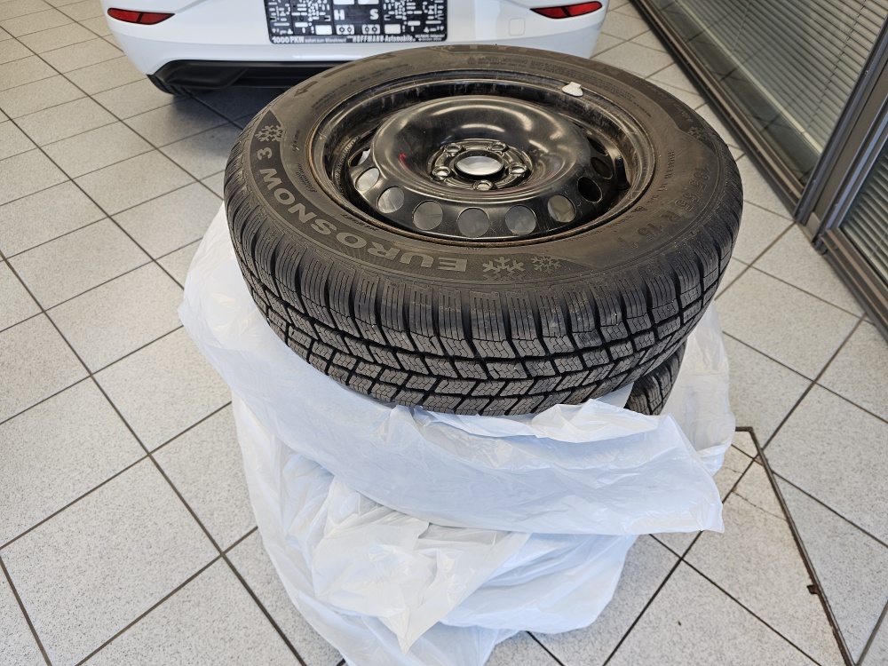 VW Polo bei Hoffmann Automobile in Wolfsburg kaufen und sofort mitnehmen - Bild 3