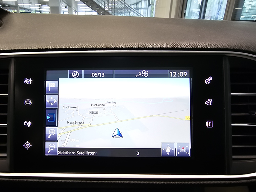 Peugeot 308 SW bei Hoffmann Automobile in Wolfsburg kaufen und sofort mitnehmen - Bild 10