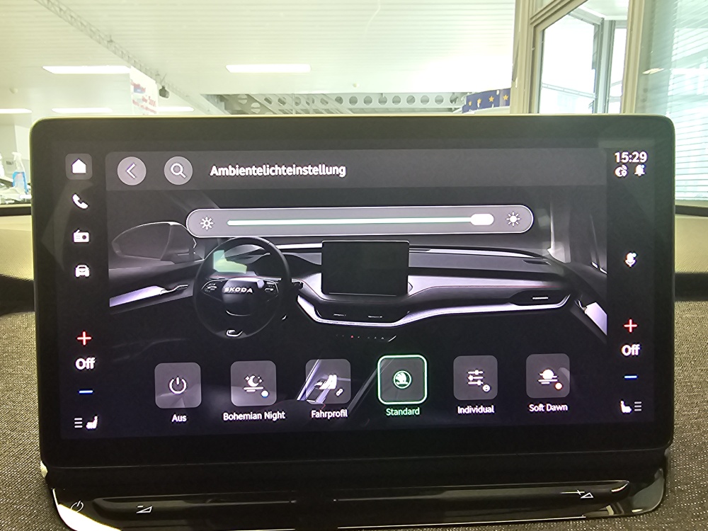 Skoda Elroq bei Hoffmann Automobile in Wolfsburg kaufen und sofort mitnehmen - Bild 18