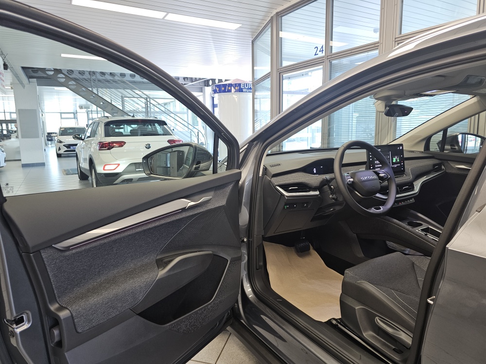 Skoda Elroq bei Hoffmann Automobile in Wolfsburg kaufen und sofort mitnehmen - Bild 25