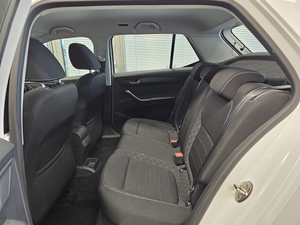 Skoda Fabia bei Hoffmann Automobile in Wolfsburg kaufen und sofort mitnehmen - Bild 6