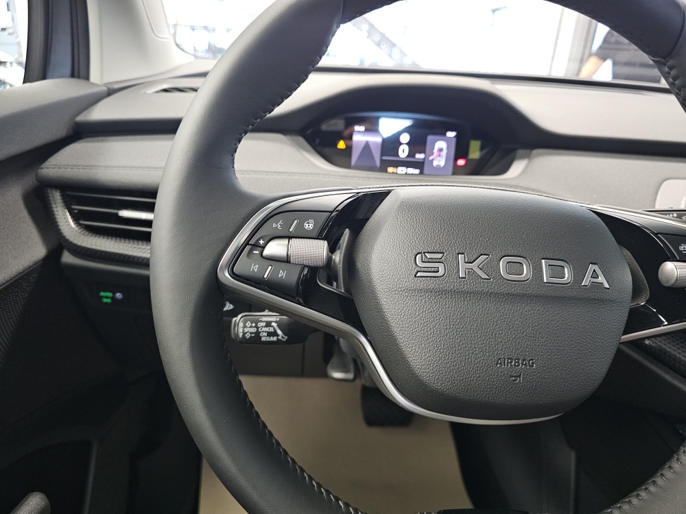 Skoda Elroq bei Hoffmann Automobile in Wolfsburg kaufen und sofort mitnehmen - Bild 22