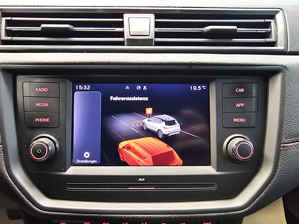 Seat Arona bei Hoffmann Automobile in Wolfsburg kaufen und sofort mitnehmen - Bild 13