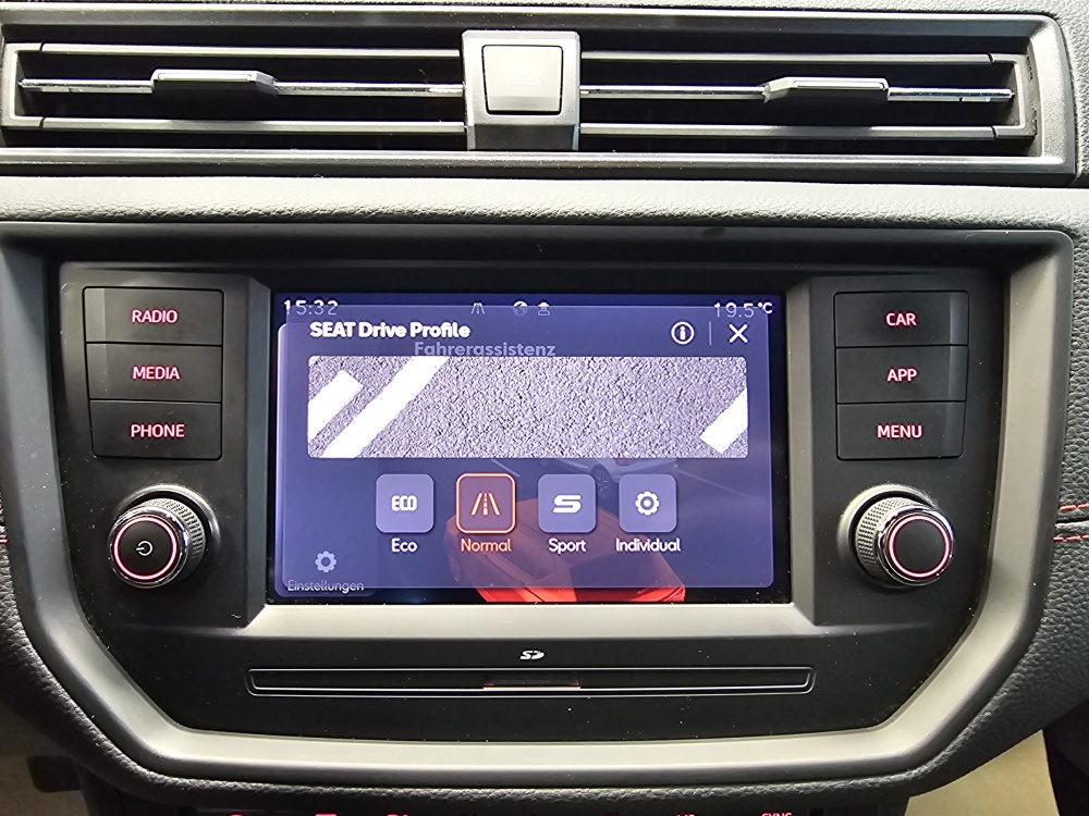 Seat Arona bei Hoffmann Automobile in Wolfsburg kaufen und sofort mitnehmen - Bild 14