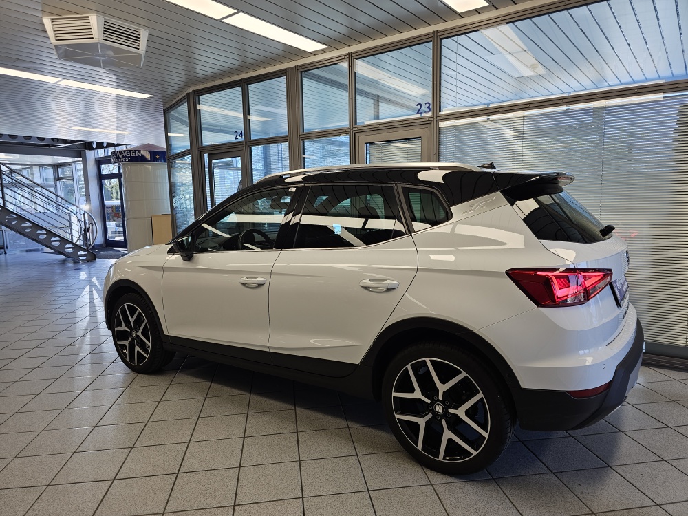 Seat Arona bei Hoffmann Automobile in Wolfsburg kaufen und sofort mitnehmen - Bild 24