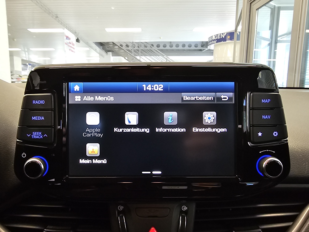 Hyundai i30 Fastback bei Hoffmann Automobile in Wolfsburg kaufen und sofort mitnehmen - Bild 11