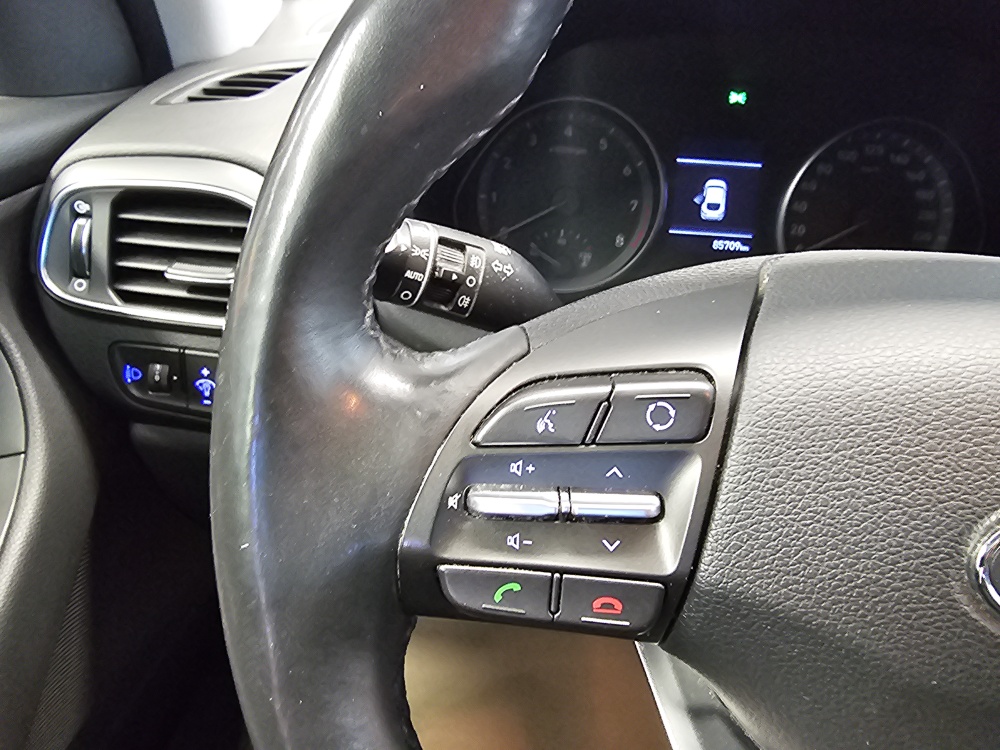 Hyundai i30 Fastback bei Hoffmann Automobile in Wolfsburg kaufen und sofort mitnehmen - Bild 17