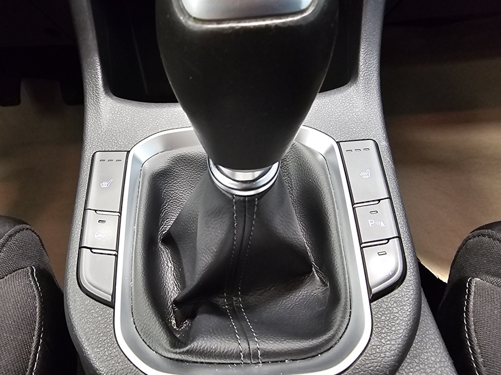 Hyundai i30 Fastback bei Hoffmann Automobile in Wolfsburg kaufen und sofort mitnehmen - Bild 8