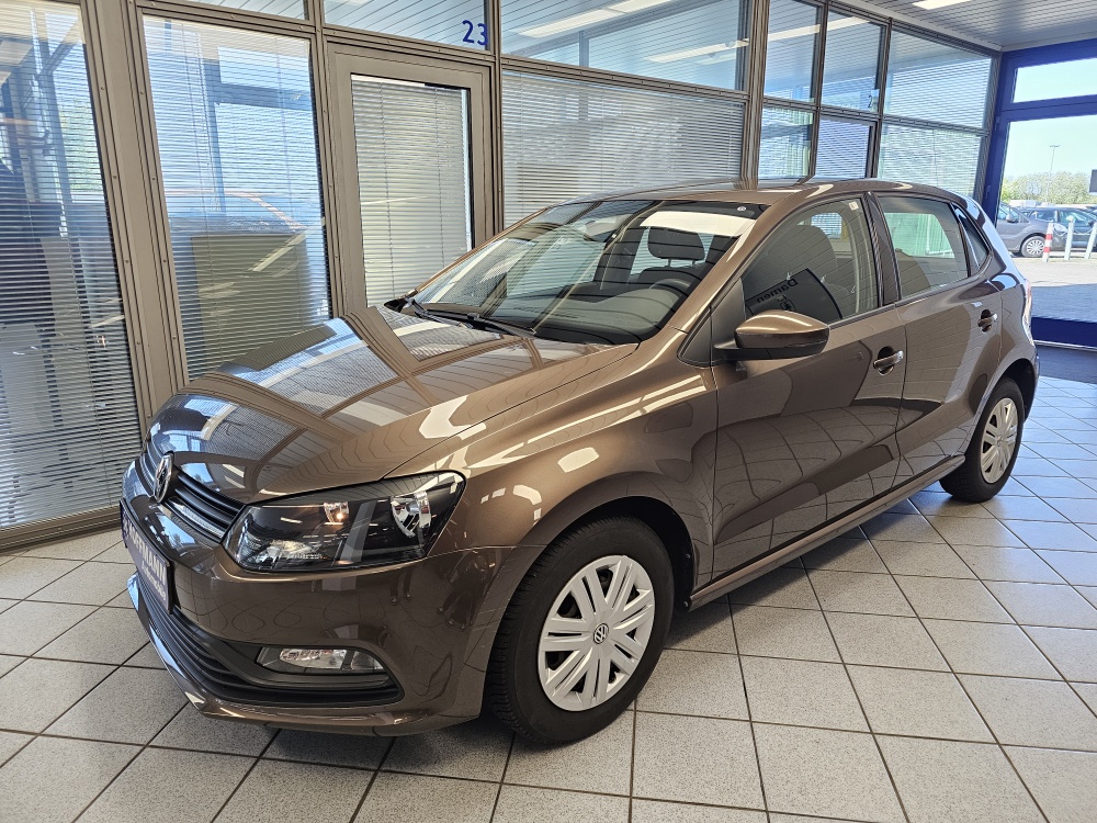 VW Polo Trendline für nur 8.400,- € bei Hoffmann Automobile in Wolfsburg kaufen und sofort mitnehmen
