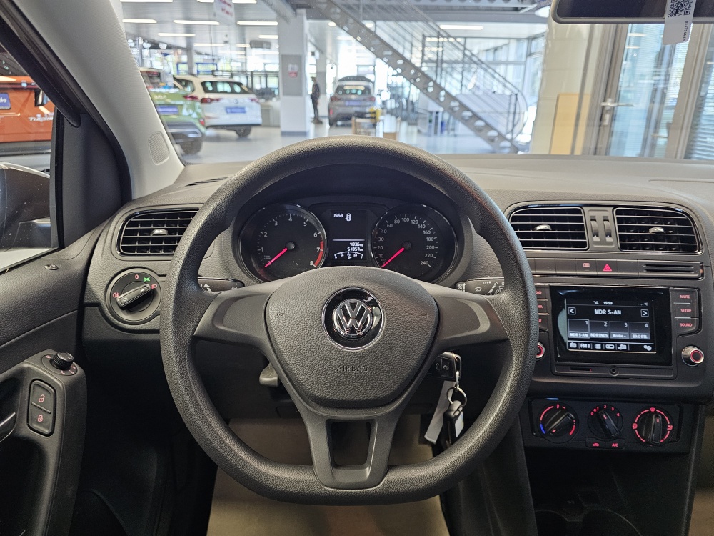 VW Polo bei Hoffmann Automobile in Wolfsburg kaufen und sofort mitnehmen - Bild 12