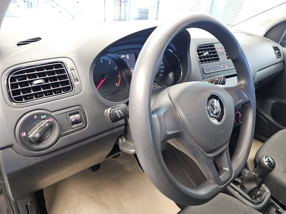 VW Polo bei Hoffmann Automobile in Wolfsburg kaufen und sofort mitnehmen - Bild 13