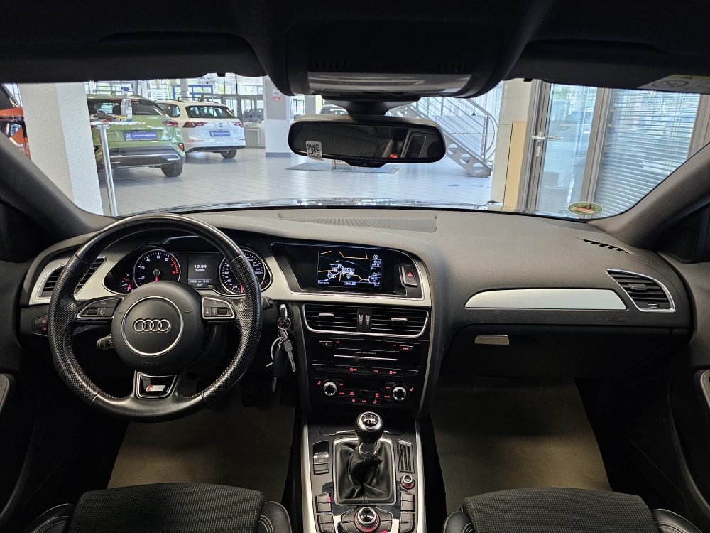 Audi A4 Avant bei Hoffmann Automobile in Wolfsburg kaufen und sofort mitnehmen - Bild 8