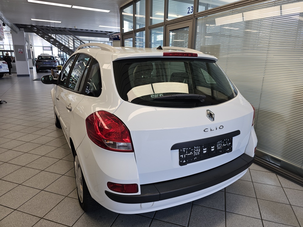 Renault Clio Grandtour bei Hoffmann Automobile in Wolfsburg kaufen und sofort mitnehmen - Bild 3