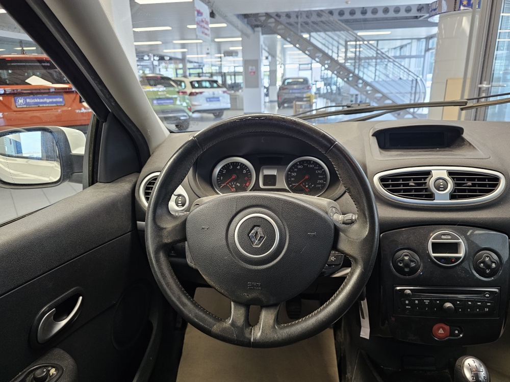 Renault Clio Grandtour bei Hoffmann Automobile in Wolfsburg kaufen und sofort mitnehmen - Bild 8