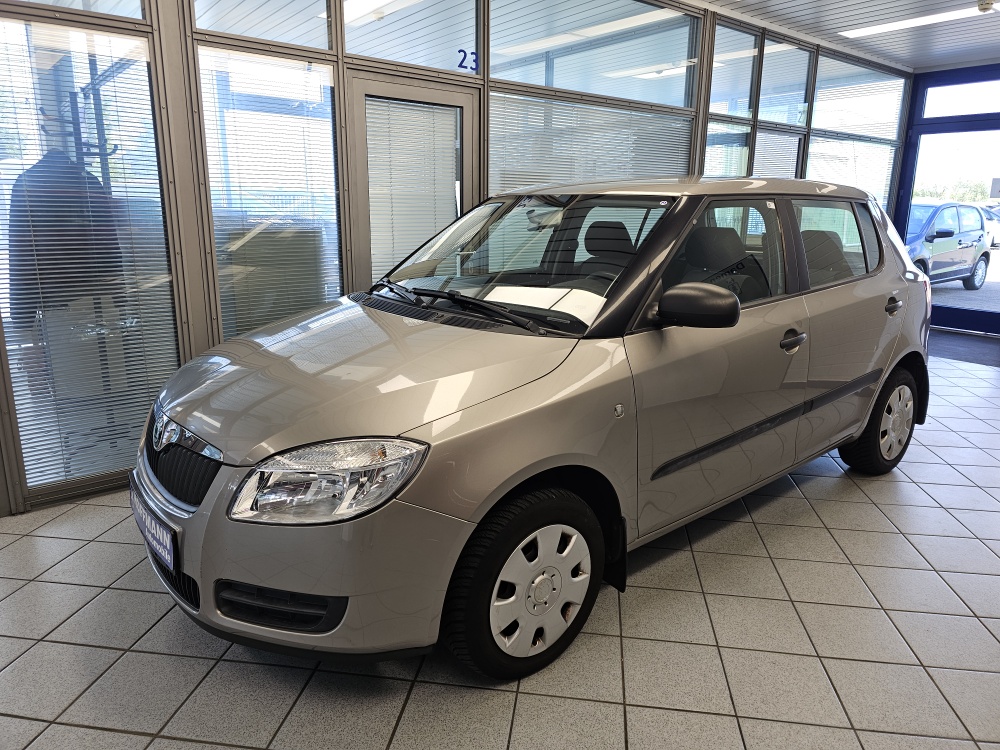 Skoda Fabia Classic für nur 1.600,- € bei Hoffmann Automobile in Wolfsburg kaufen und sofort mitnehmen