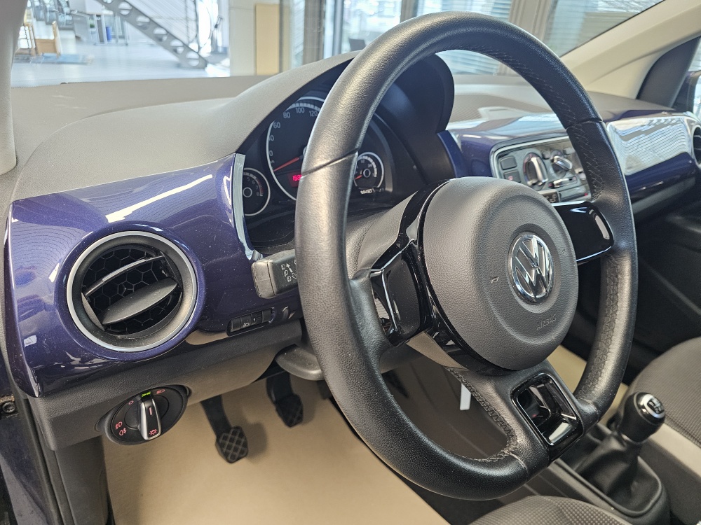 VW up! bei Hoffmann Automobile in Wolfsburg kaufen und sofort mitnehmen - Bild 10