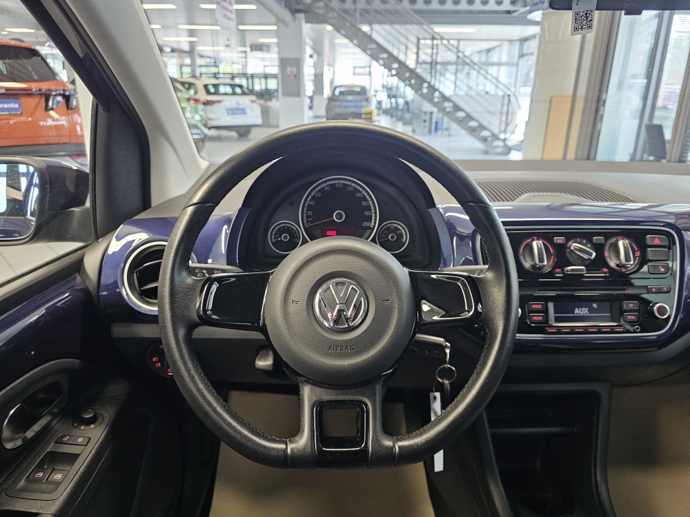 VW up! bei Hoffmann Automobile in Wolfsburg kaufen und sofort mitnehmen - Bild 9