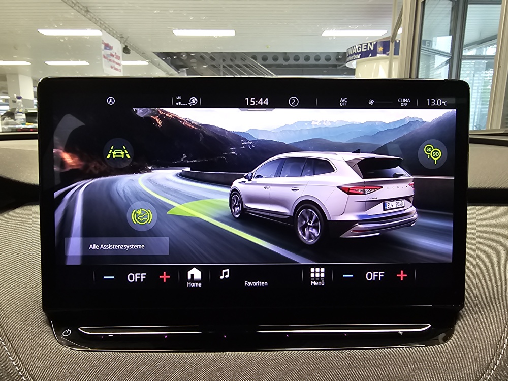 Skoda Enyaq bei Hoffmann Automobile in Wolfsburg kaufen und sofort mitnehmen - Bild 15