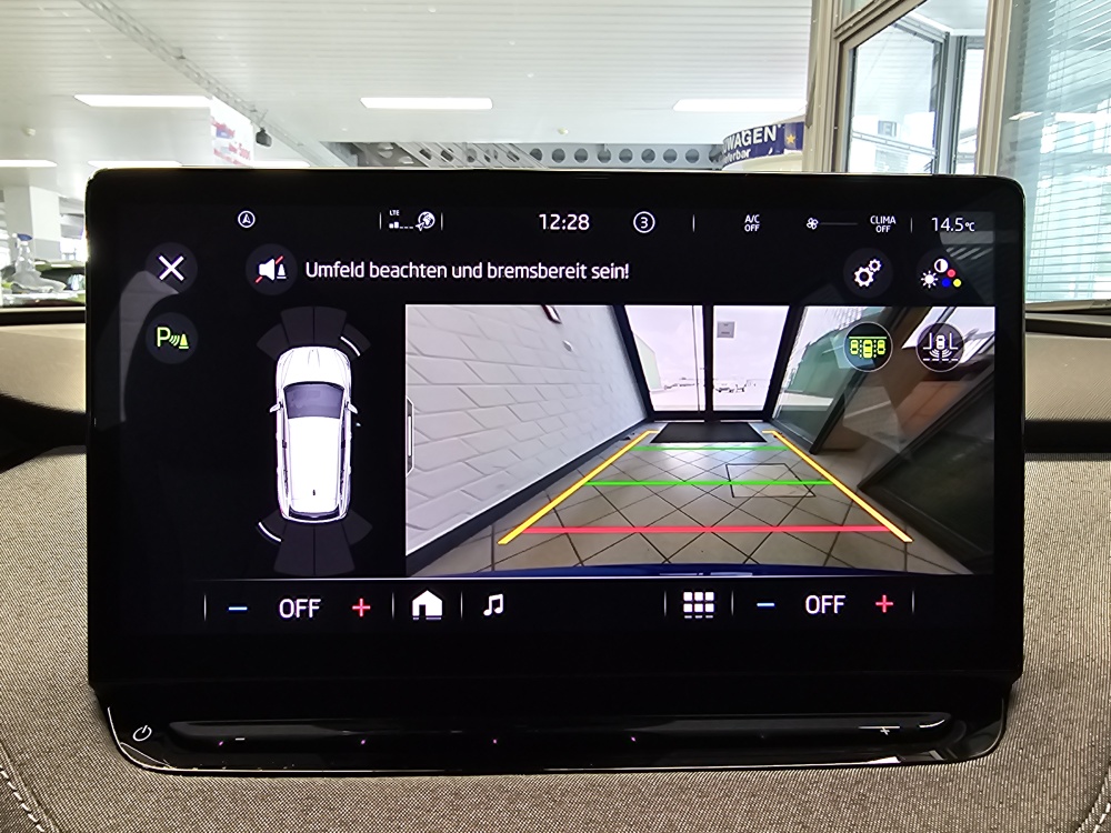 Skoda Enyaq bei Hoffmann Automobile in Wolfsburg kaufen und sofort mitnehmen - Bild 16
