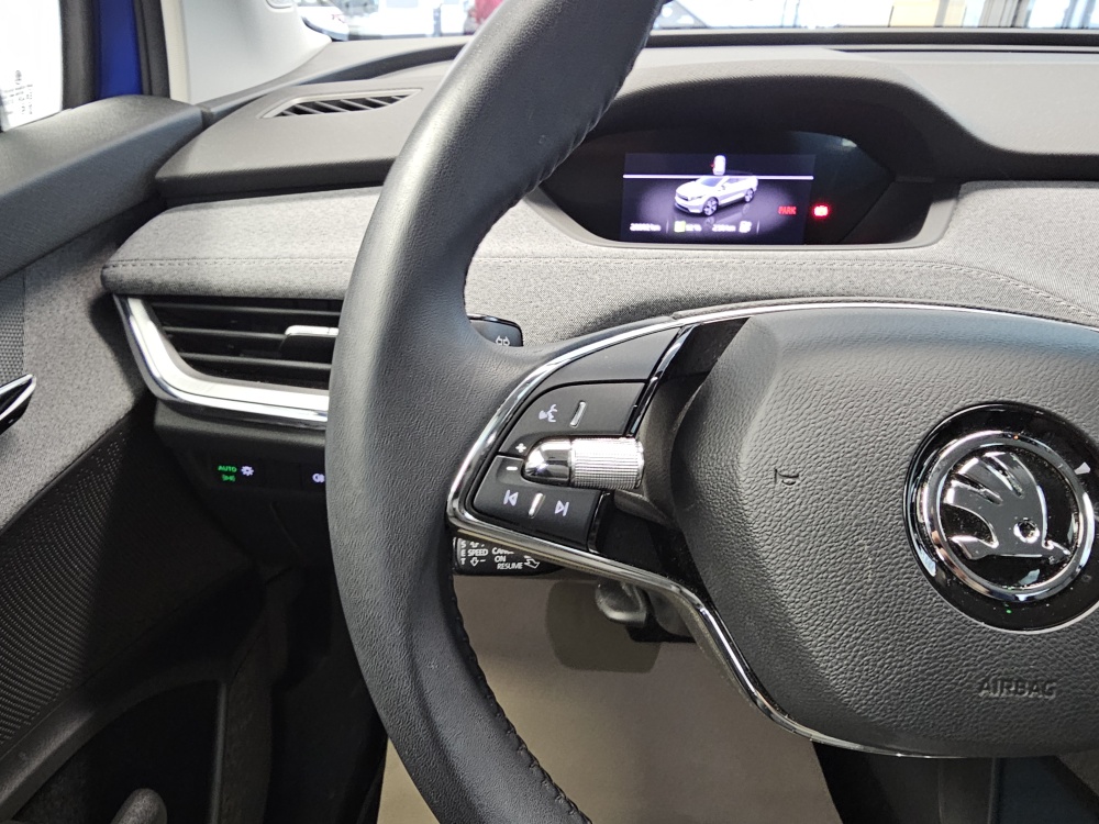 Skoda Enyaq bei Hoffmann Automobile in Wolfsburg kaufen und sofort mitnehmen - Bild 18