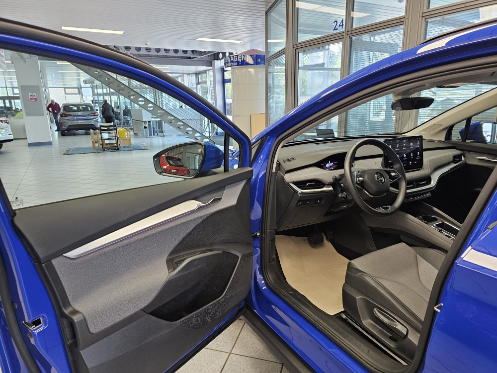 Skoda Enyaq bei Hoffmann Automobile in Wolfsburg kaufen und sofort mitnehmen - Bild 23