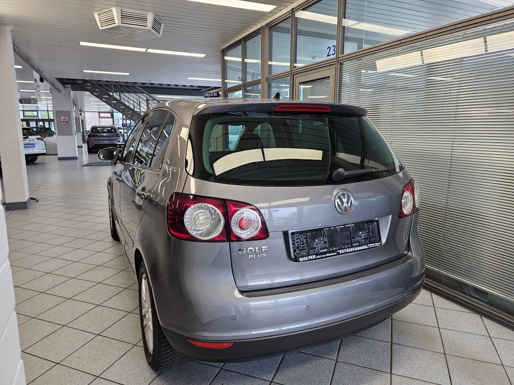 VW Golf Plus bei Hoffmann Automobile in Wolfsburg kaufen und sofort mitnehmen - Bild 3