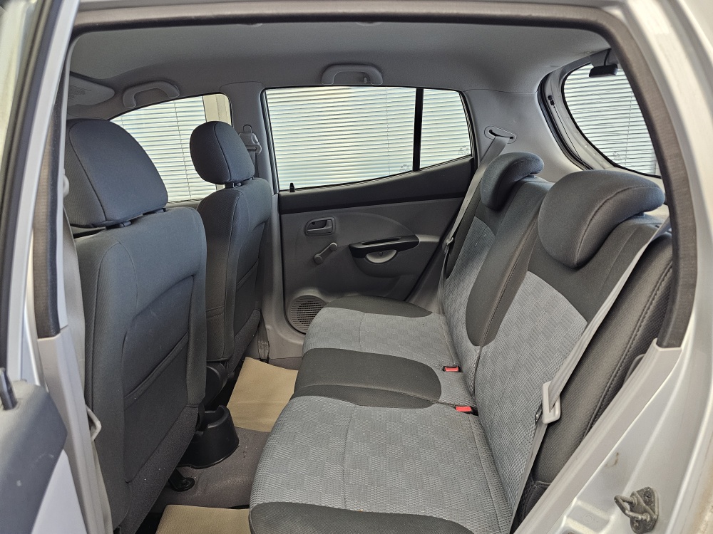 Kia Picanto bei Hoffmann Automobile in Wolfsburg kaufen und sofort mitnehmen - Bild 4