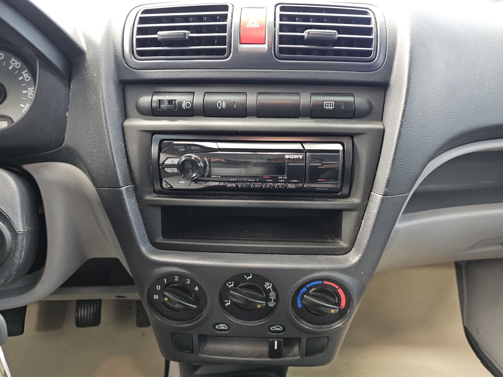 Kia Picanto bei Hoffmann Automobile in Wolfsburg kaufen und sofort mitnehmen - Bild 6
