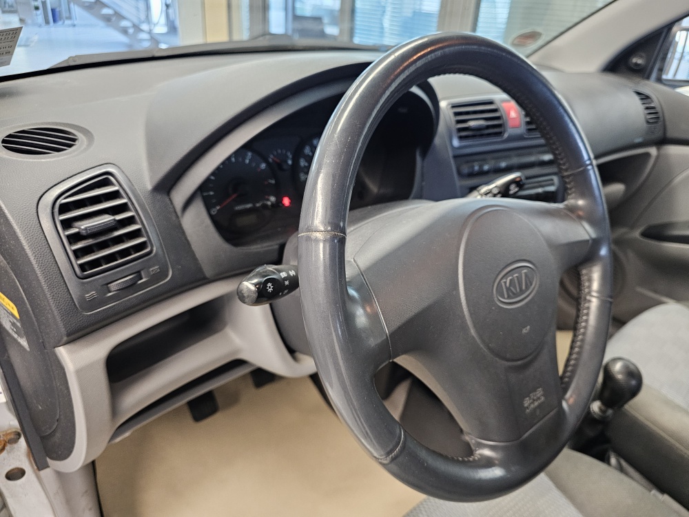 Kia Picanto bei Hoffmann Automobile in Wolfsburg kaufen und sofort mitnehmen - Bild 9
