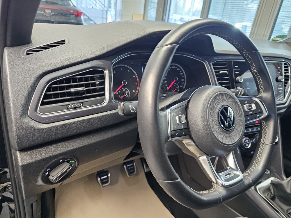 VW T-Roc bei Hoffmann Automobile in Wolfsburg kaufen und sofort mitnehmen - Bild 22