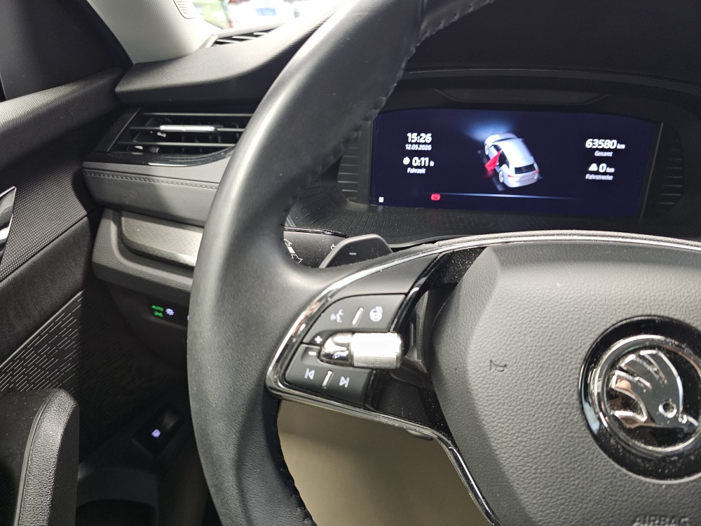 Skoda Octavia Combi bei Hoffmann Automobile in Wolfsburg kaufen und sofort mitnehmen - Bild 22