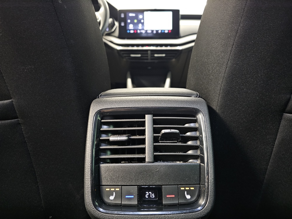 Skoda Octavia Combi bei Hoffmann Automobile in Wolfsburg kaufen und sofort mitnehmen - Bild 6