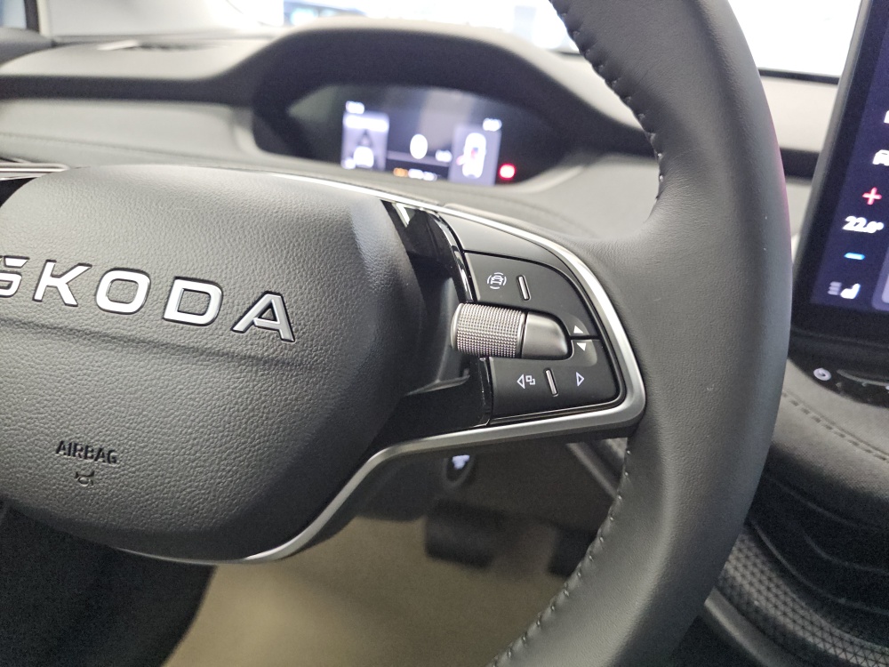 Skoda Elroq bei Hoffmann Automobile in Wolfsburg kaufen und sofort mitnehmen - Bild 15