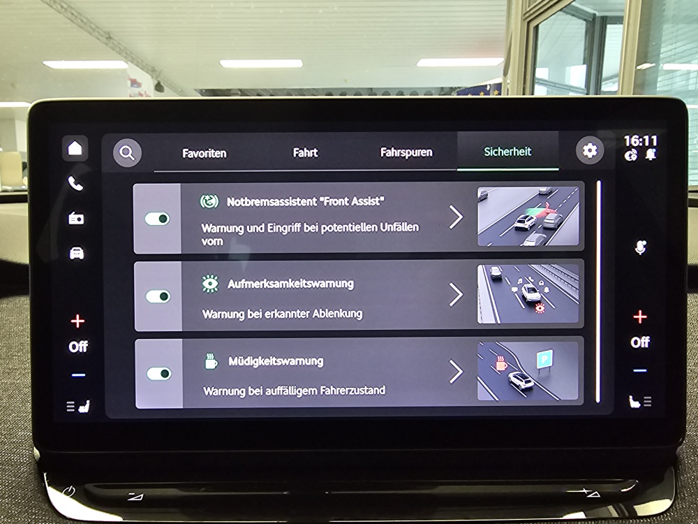 Skoda Elroq bei Hoffmann Automobile in Wolfsburg kaufen und sofort mitnehmen - Bild 17
