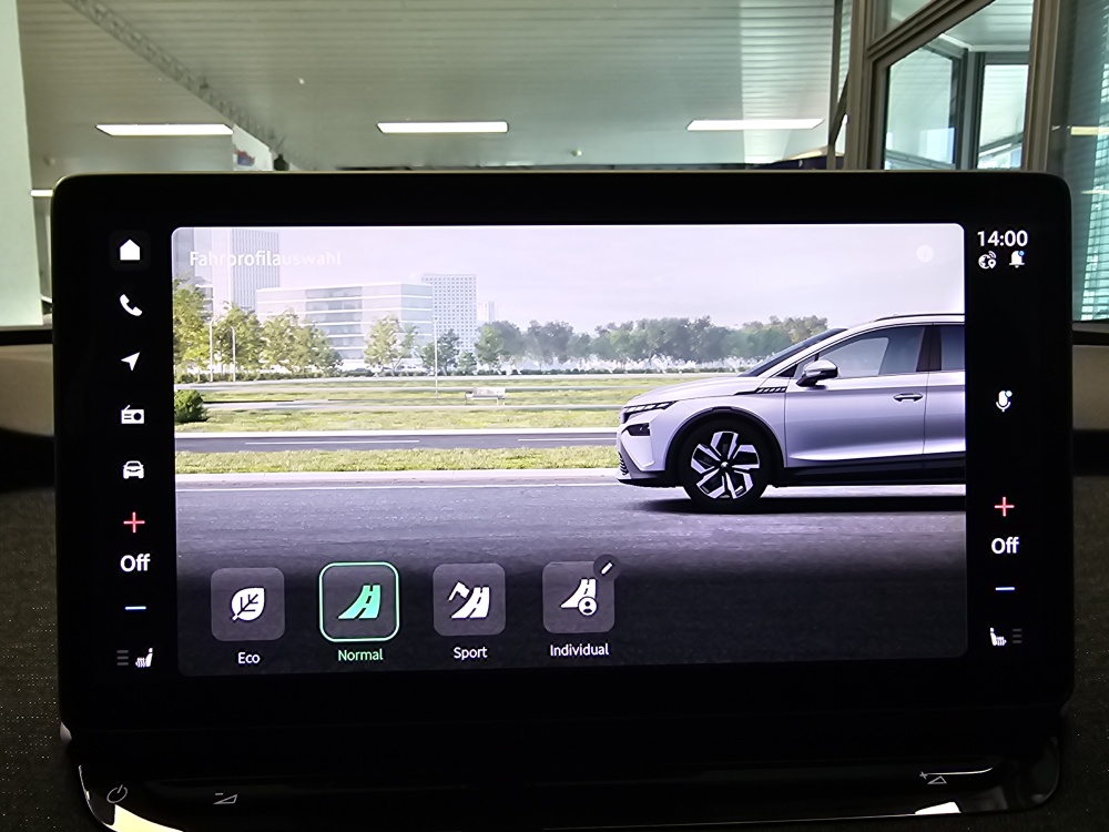 Skoda Elroq bei Hoffmann Automobile in Wolfsburg kaufen und sofort mitnehmen - Bild 20