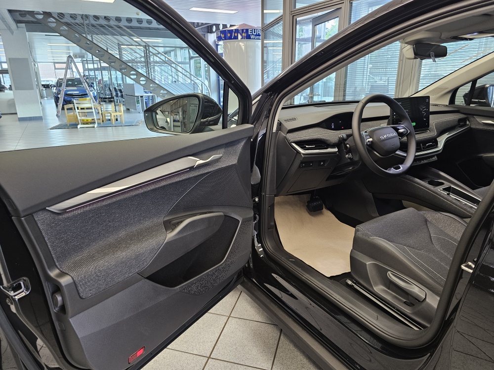 Skoda Elroq bei Hoffmann Automobile in Wolfsburg kaufen und sofort mitnehmen - Bild 24