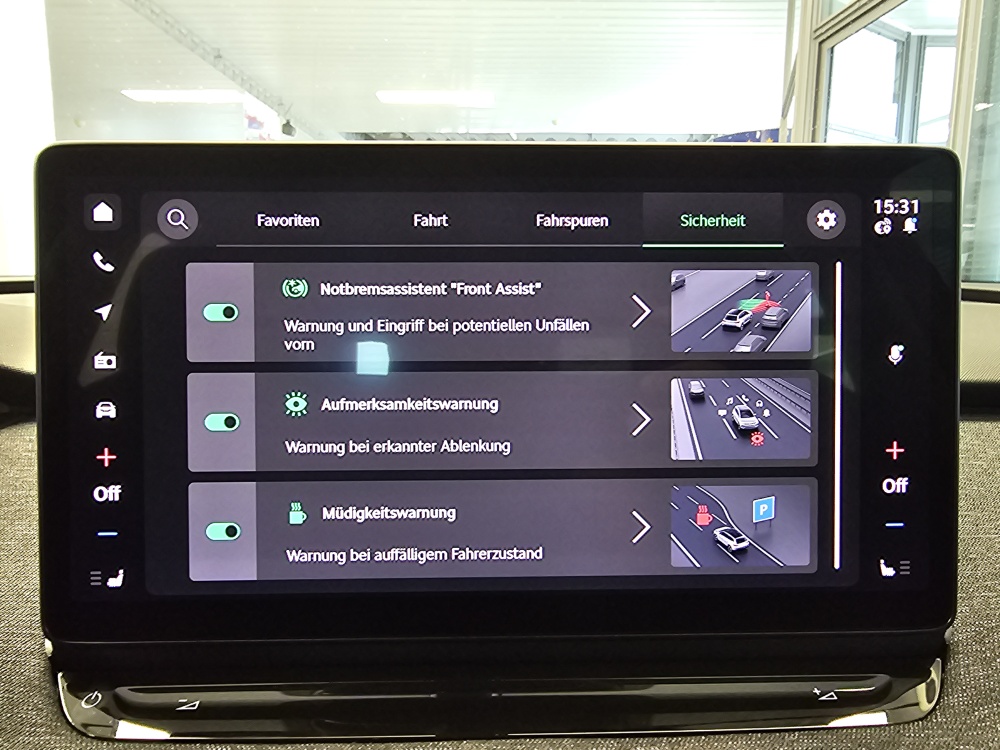 Skoda Elroq bei Hoffmann Automobile in Wolfsburg kaufen und sofort mitnehmen - Bild 16