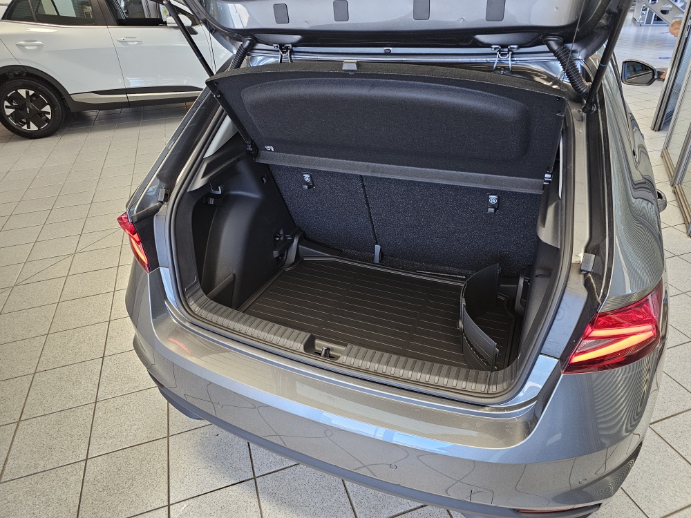Skoda Fabia bei Hoffmann Automobile in Wolfsburg kaufen und sofort mitnehmen - Bild 2