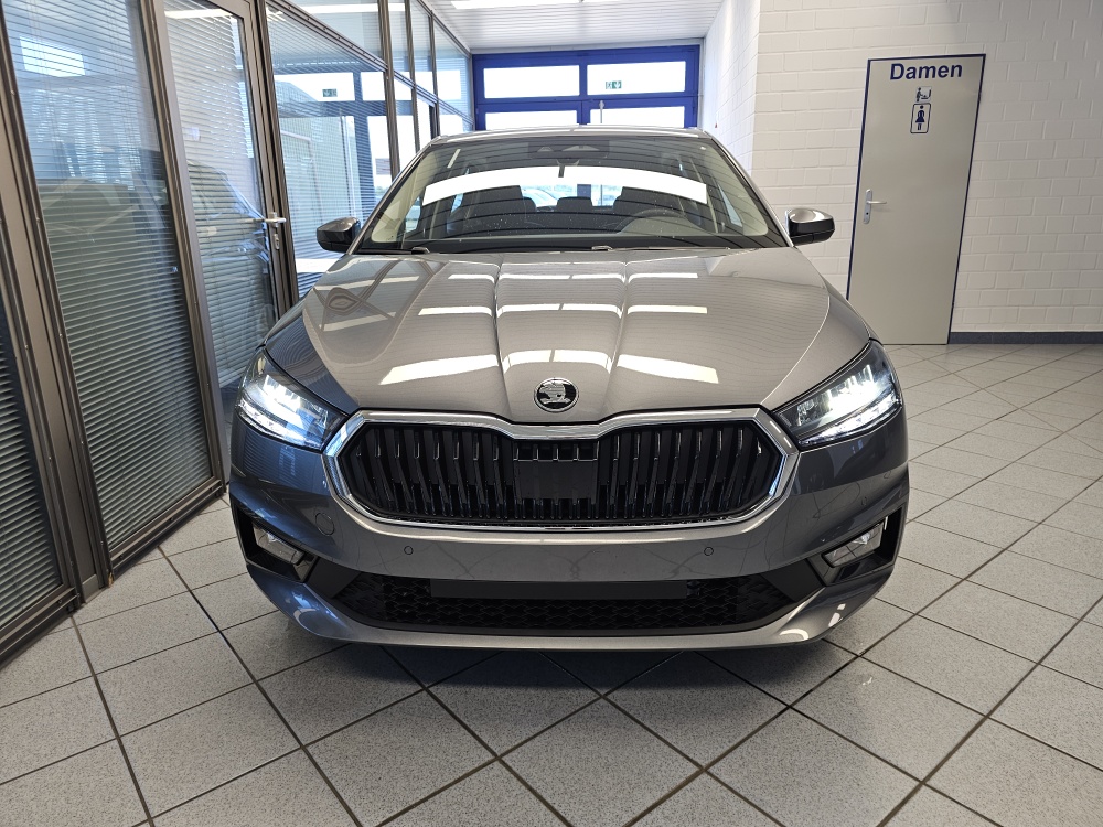 Skoda Fabia bei Hoffmann Automobile in Wolfsburg kaufen und sofort mitnehmen - Bild 24