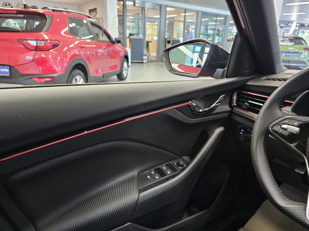 Skoda Scala bei Hoffmann Automobile in Wolfsburg kaufen und sofort mitnehmen - Bild 23
