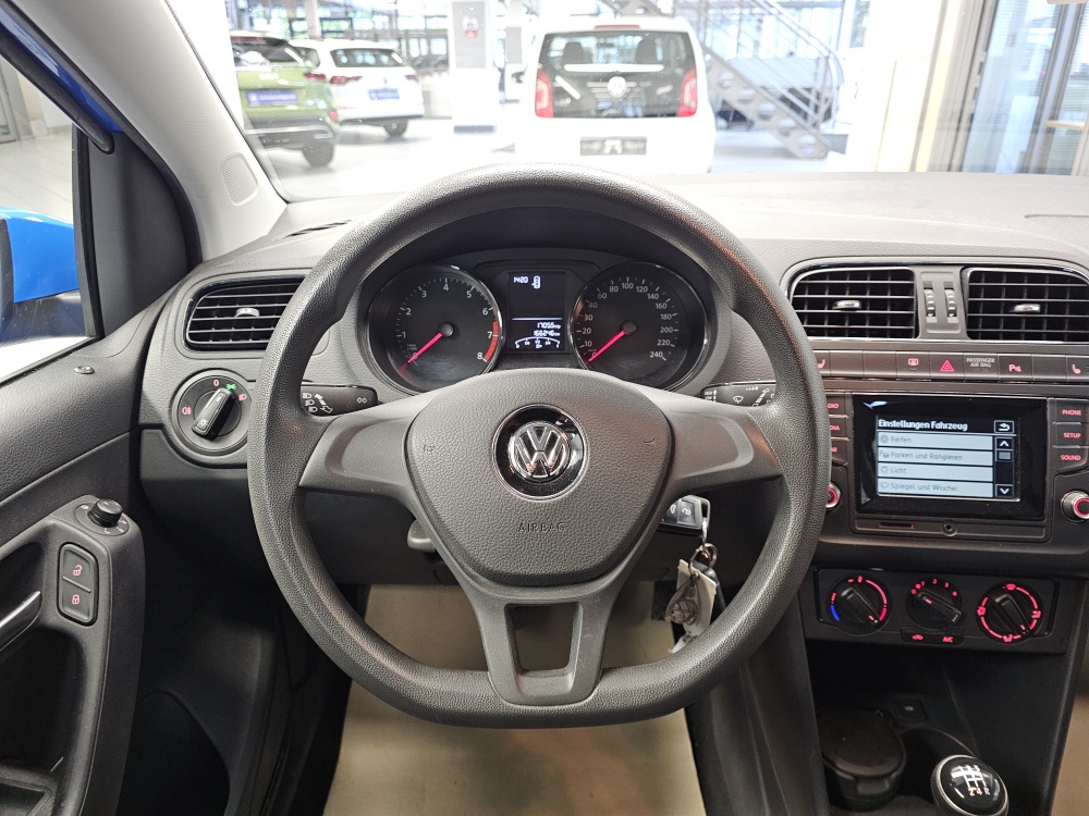 VW Polo bei Hoffmann Automobile in Wolfsburg kaufen und sofort mitnehmen - Bild 14