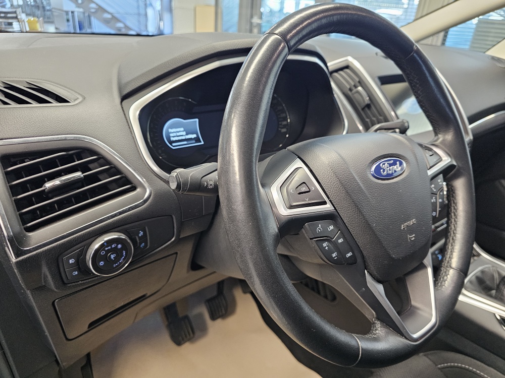 Ford S-Max bei Hoffmann Automobile in Wolfsburg kaufen und sofort mitnehmen - Bild 20